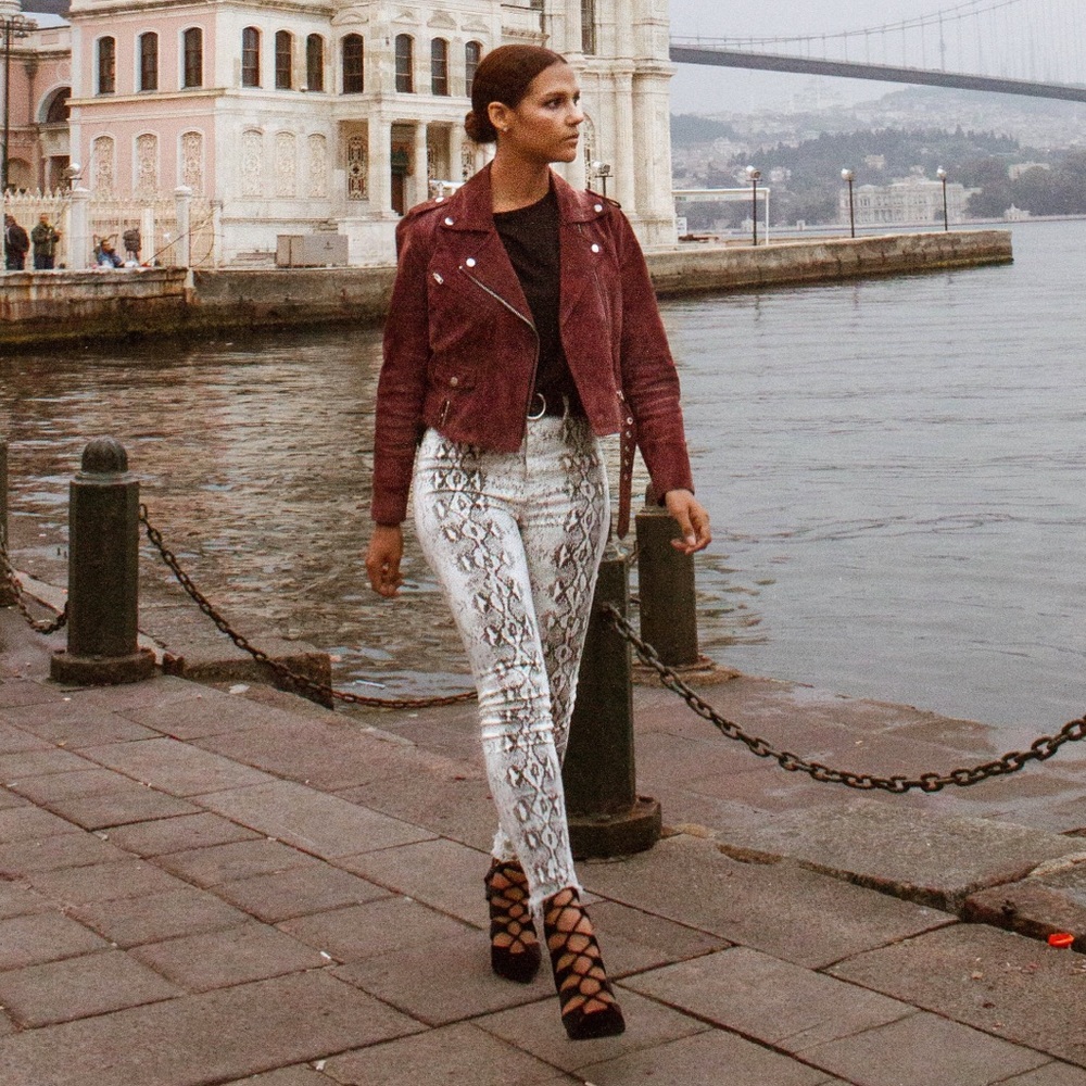 Zara snakeskin print pants